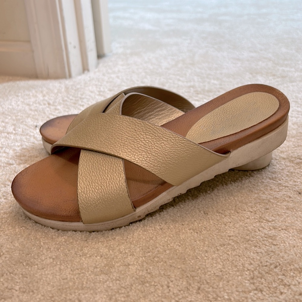 Strappy slip on sandals, size 8